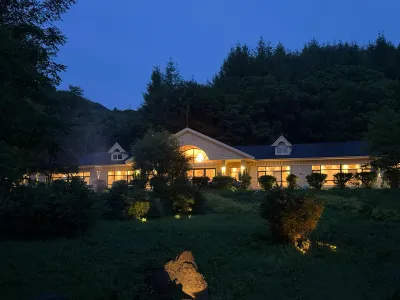 Qingyuan Banshan Guishu Homestay Hotels near Yulongxi Primeval Forest Park