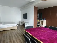 Baotou Longteng Hotel (Moore City East Railway Station Branch)