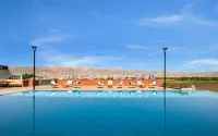 Snow Crown Hotel (Tashkurgan Branch) - 5-stjärniga