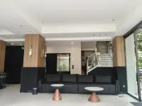 Xichang Ximan Hotel (Qionghai Wetland)