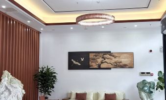 Qingdao Oceantec Valley Hotel