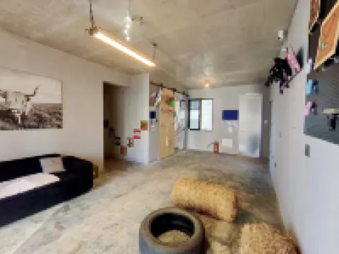 High Dimensions E-Sports Hotel