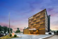 Jifeng International Hotel (Walnut Market Branch)