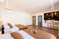 Yiyu | Homestay Muyu Liubai · Cloud Projection Healing Boutique Stay (The Old Town of Lijiang)