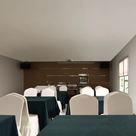 Mianyang Anbo Time Hotel (High Speed Railway Station)