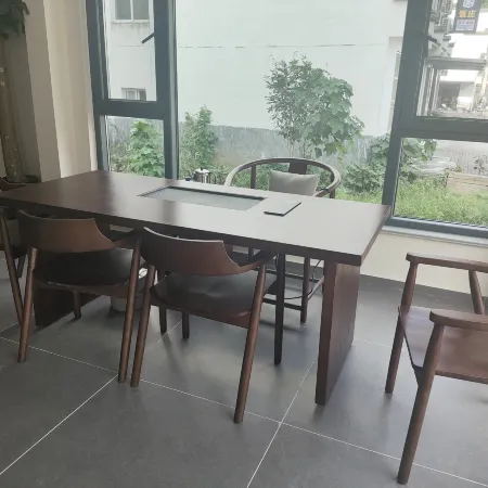Huiquanju · Slogan · Resort Homestay (Chizhou Shitai Guniujiang Scenic Area)