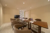 Serene  Hill  Retreat - Pet-friendly