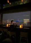 QI hotel - bar