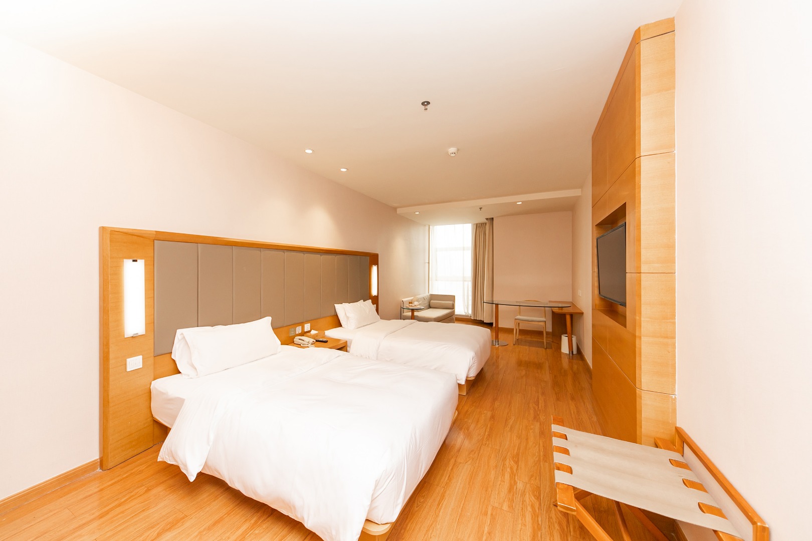 JI Hotel (Zhengzhou Jianshe West Road Bishagang Subway Station) Over view