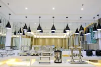 Xi'an Hotel (Tengzhou Railway Station Wuyue Plaza Branch) - 2-Star
