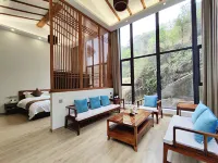 DaHuang Forest Wilderness Old Tree White Tea Hotel