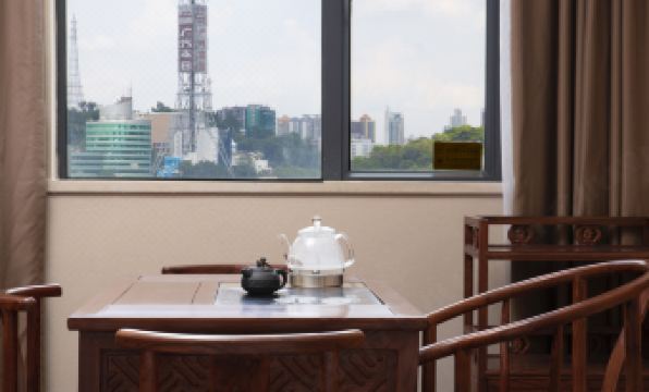 T-Social Hotel (Yuexiu International Conference Center Guangzhou Railway Station Subway Station)