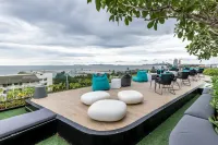 Seaphere Pattaya Hotel by Elite Suites - bar