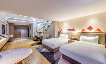 Borrman (Pingle Government Center Plaza)