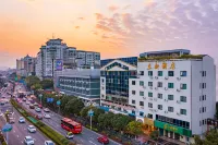 Refresh Inn Express Hotels in Guilin