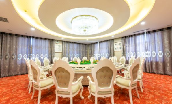 Huaxia International Hotel