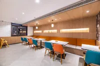 漢庭優佳飯店（白城勝利西路店）