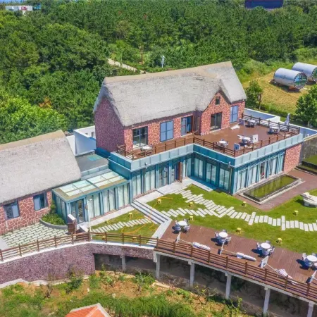 Jiming Island Lodge