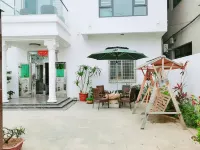 Longhai Yuelai Inn