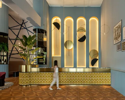 AMI Suites @ Arte Mont Kiara Hotels near Publika