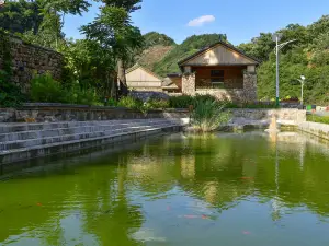 Shoulv Hanshe Bolv Mantang Courtyard