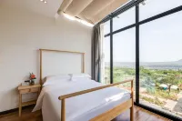 Floral Hotel·Yunqi Xiaozhu Hotel(Lantian Buckwheat Ridge Store)