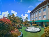 Qin Hotel Banjarbaru Hotel di Komet