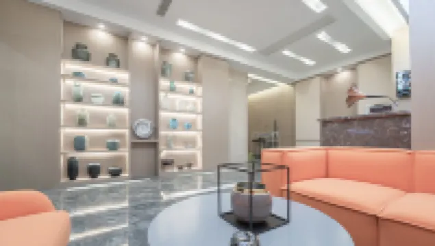 Yuehai Qianxi Boyuan Hotel (Yiwu International Trade City Branch)