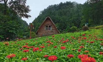Chongqing Baihua Valley Eco Resort