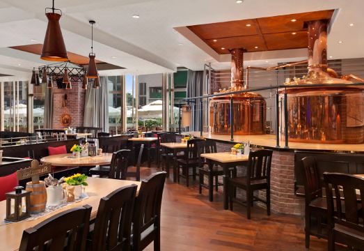 1. 충칭 켐핀스키 ..