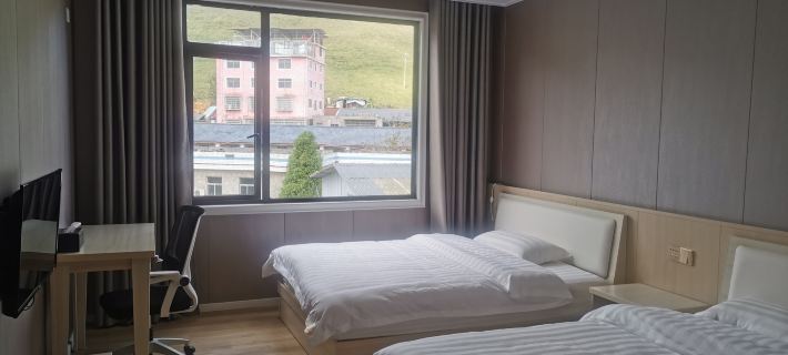 Renhe hotels Hotels in Chengbu