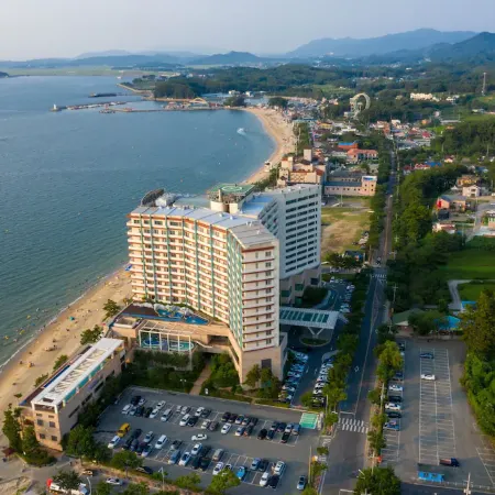 Beache Palace