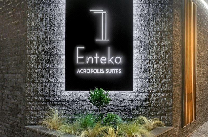 11 Enteka Acropolis Suites