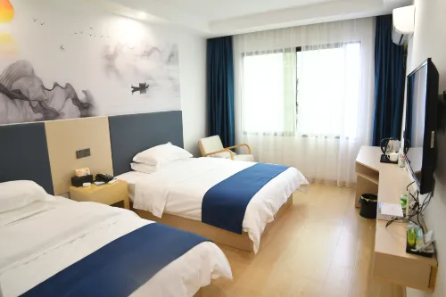 Yongkang Yihang Business Hotel (Zhiying Square)