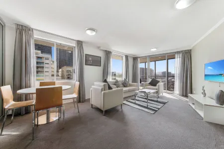 The Capitol Apartments Отели рядом с достопримечательностью «Cathedral Square»