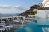 Panorama Suites Hotels near Black Beach