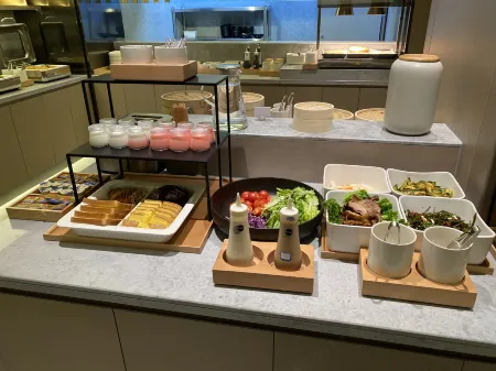 JI Hotel (Kuqa Tianshan Zhong Road) Отели рядом с достопримечательностью «Kuqa Big Nang City»