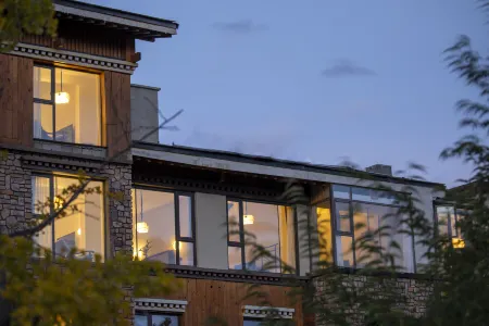 Nyingchi Gumeng Yebo Inn Отели в г. Нюинтри