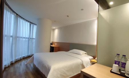 7 days hotel Zhangshu Xingfo Road - Housity