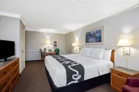 La Quinta Inn by Wyndham Stockton Hotels in Stockton
