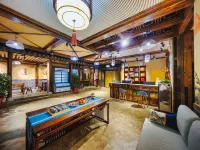 依山居智能飯店（武當山景區遊客中心店）