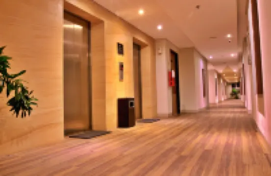 LAMORA Sagan Yogyakarta (formerly H Boutique Yogyakarta) Hotel dekat Masjid Kampus UGM