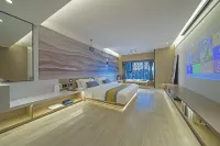 The north light luxury hotel