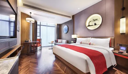 Ease Hotel Yi (Wuhan Donghu Liyuan Yuejiazui Metro Station)