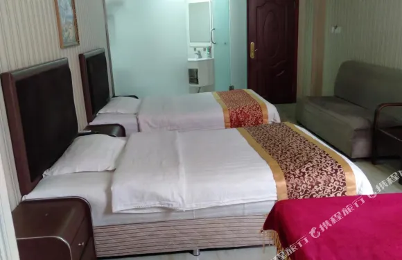 金堂誠逸商務賓館