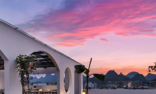 Li River Promise Hotel (Guilin Elephant Trunk Hill & Two Rivers and Four Lakes Scenic Area)