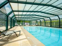 Vacancéole - le Duguesclin Hotel a Dinan