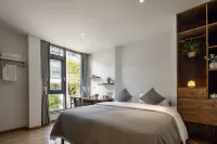 Wuyuan Mishu·Shiguang Homestay (County Center Xiangao Ancient City)