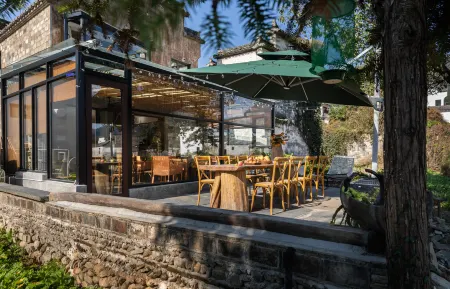 Yixian Nomadland My Collection Homestay Отели рядом с достопримечательностью «Yujianxiuli Water Town»