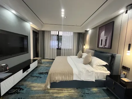 Jianshi Kaidiyas International Hotel